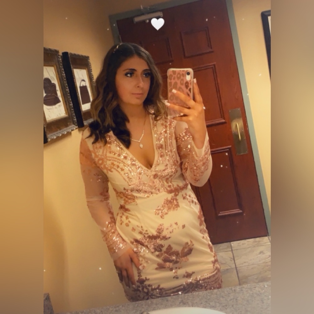 L Cream/Rose Gold Mini Dress